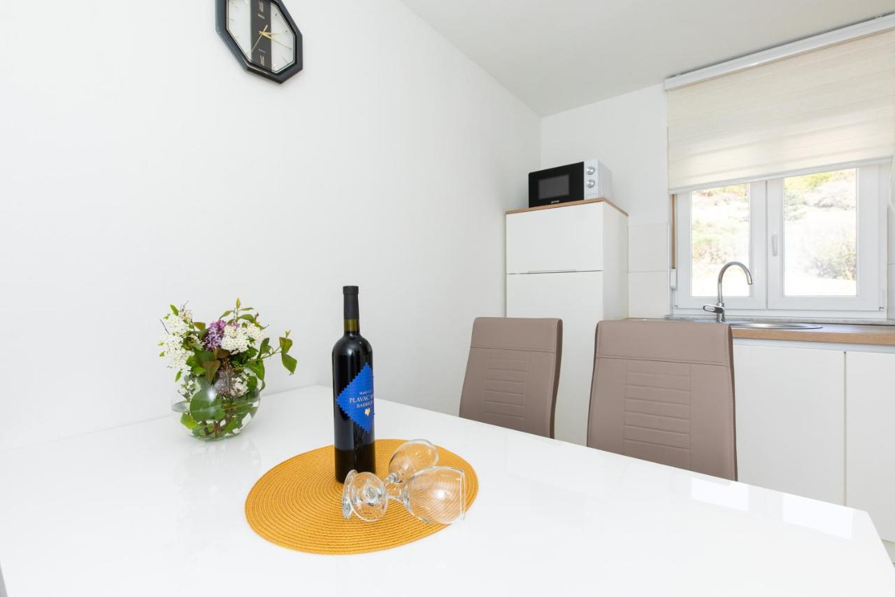 Apartments Augustinovic バスカ エクステリア 写真
