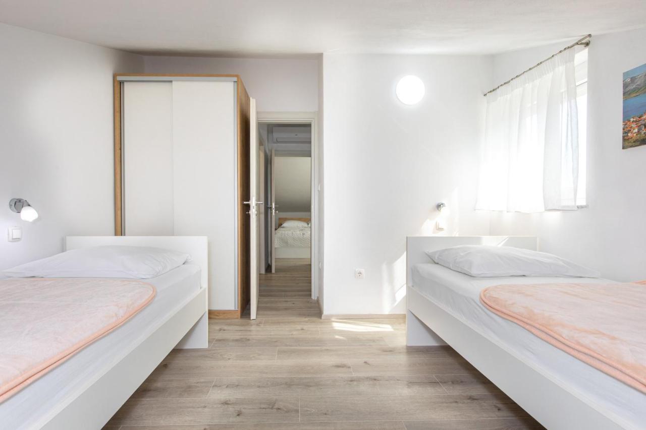 Apartments Augustinovic バスカ エクステリア 写真